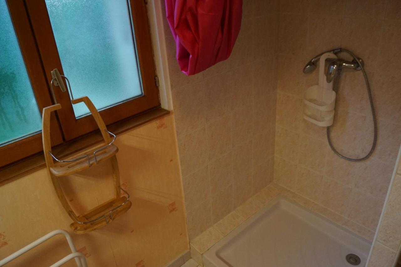 La Petite Maison Dans La Prairie Cassaignes エクステリア 写真