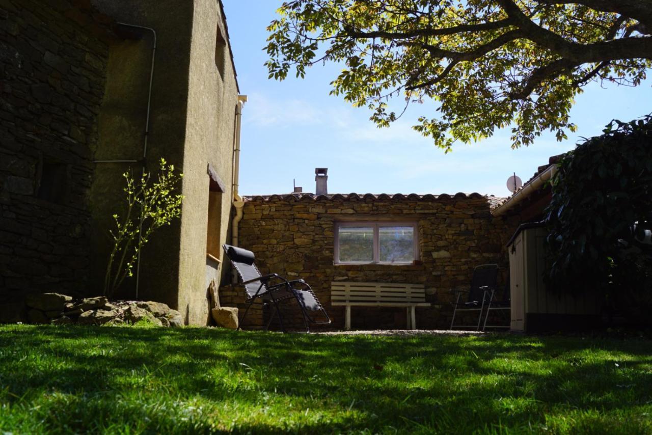 La Petite Maison Dans La Prairie Cassaignes エクステリア 写真